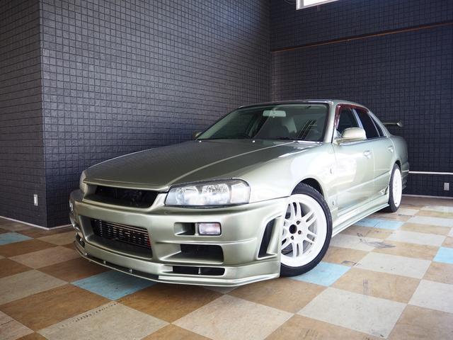 NISSAN SKYLINE 