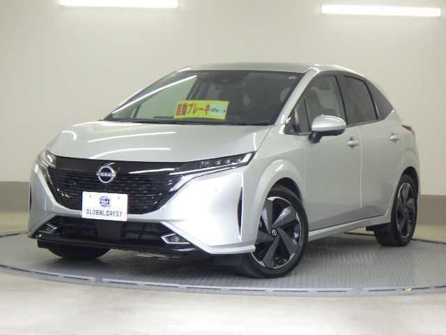 NISSAN AURA 