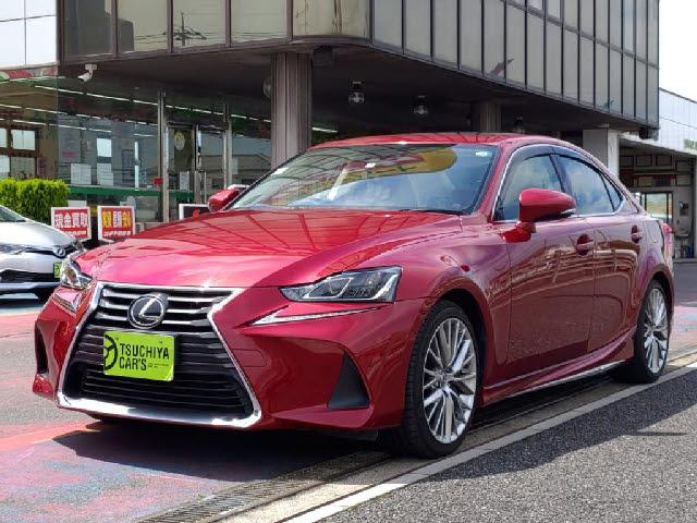 LEXUS IS 