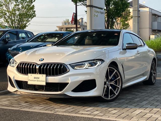 BMW 8 SERIES 