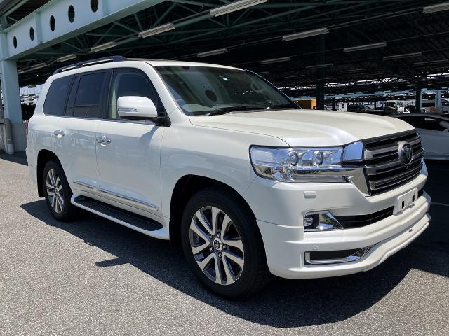 TOYOTA LAND CRUISER 