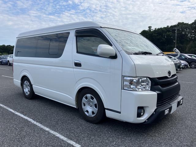 TOYOTA HIACE WAGON 