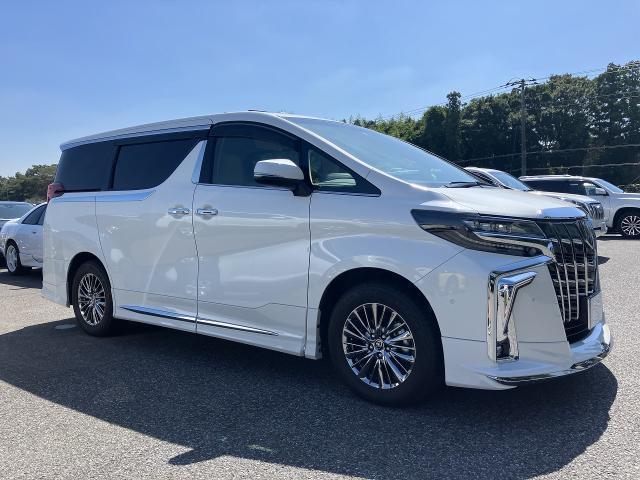 TOYOTA ALPHARD HYBRID 