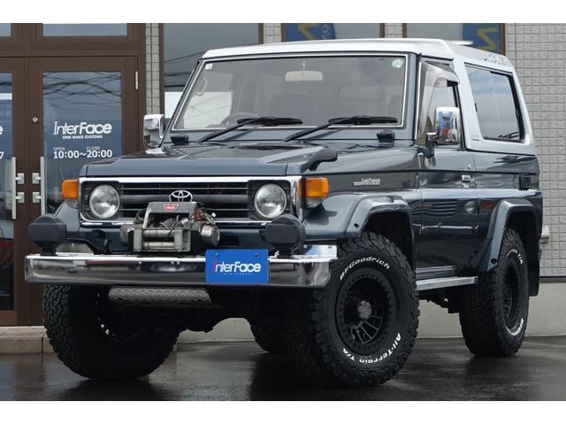 TOYOTA LAND CRUISER 70 