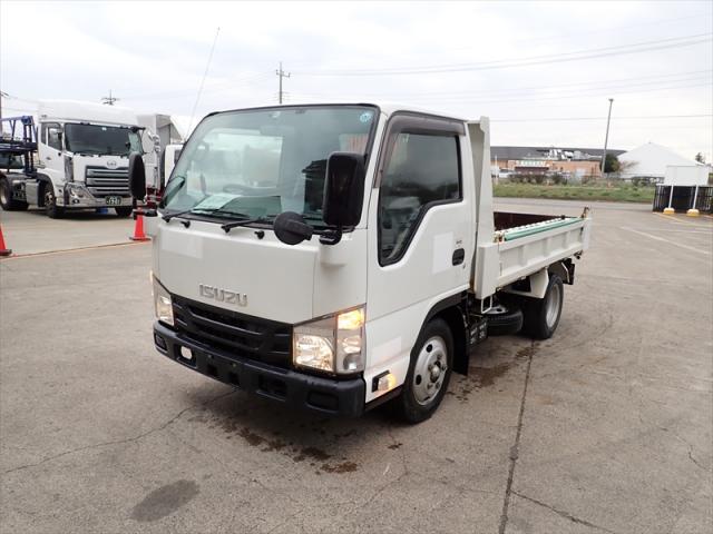 ISUZU ELF TRUCK 