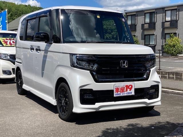 HONDA N-BOX CUSTOM 