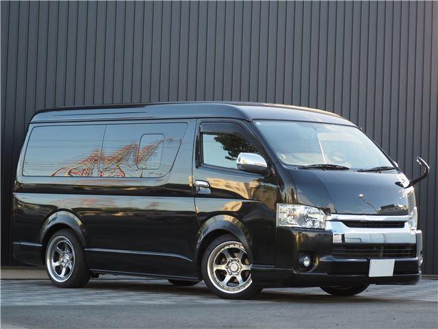 TOYOTA HIACE WAGON 