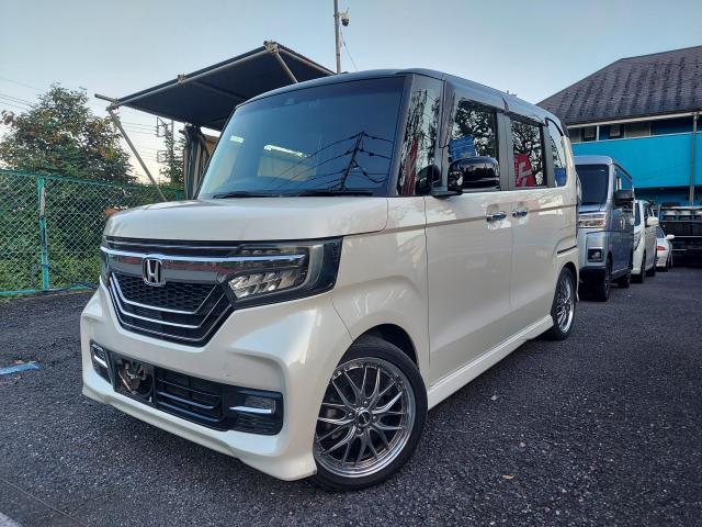 HONDA N-BOX CUSTOM 