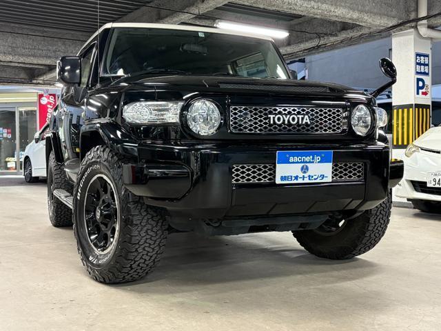 TOYOTA FJ CRUISER 