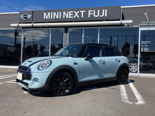 MINI MINI 