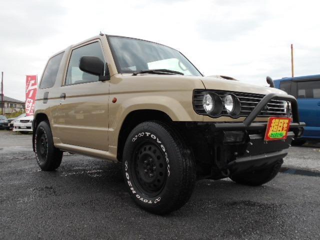 MITSUBISHI PAJERO MINI 