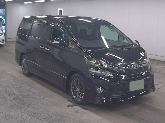 TOYOTA VELLFIRE 