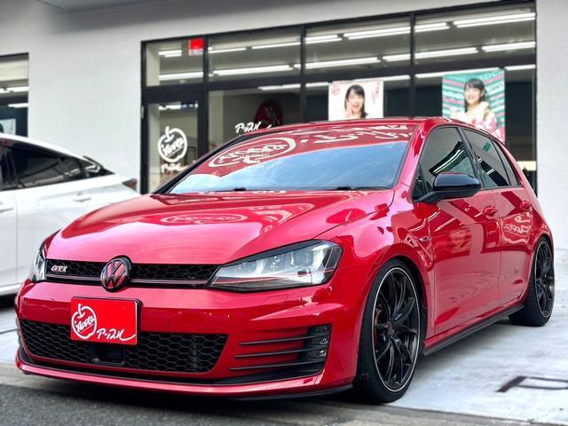 VOLKSWAGEN GOLF GTI 