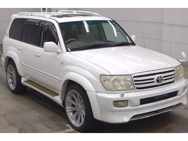 TOYOTA LAND CRUISER 100 