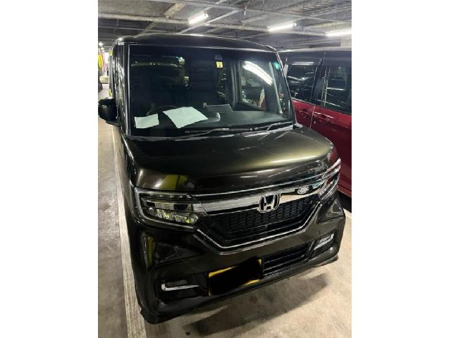 HONDA N-BOX CUSTOM 