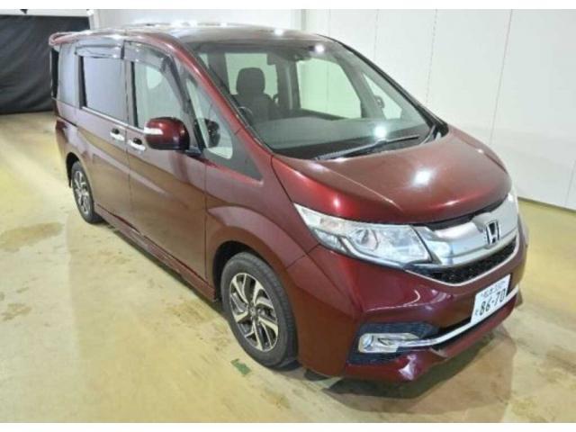 HONDA STEPWAGON SPADA 