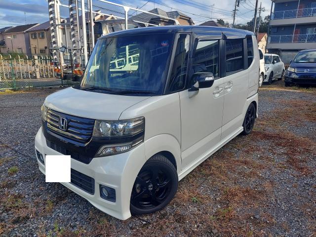 HONDA N-BOX CUSTOM 