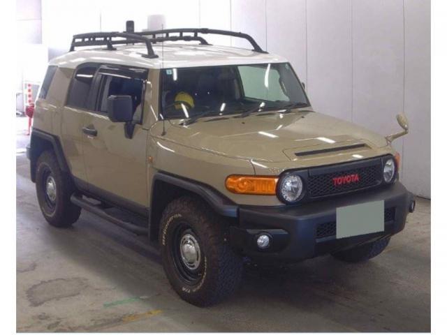 TOYOTA FJ CRUISER 