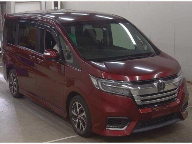 HONDA STEPWAGON SPADA 