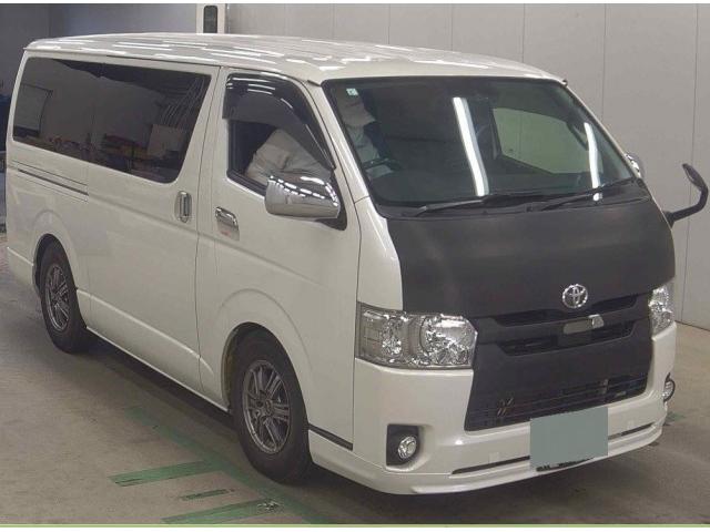 TOYOTA HIACE VAN 