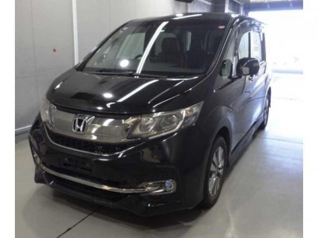 HONDA STEPWAGON SPADA 