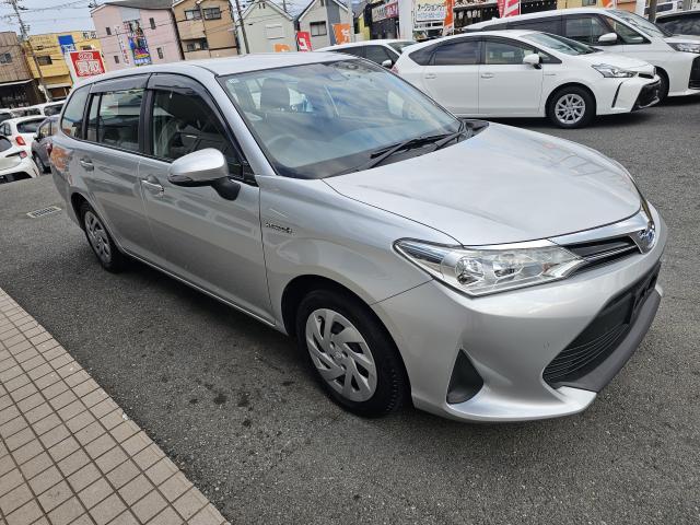 TOYOTA COROLLA FIELDER 