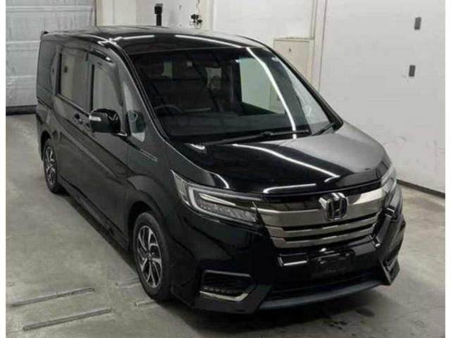 HONDA STEPWAGON SPADA 