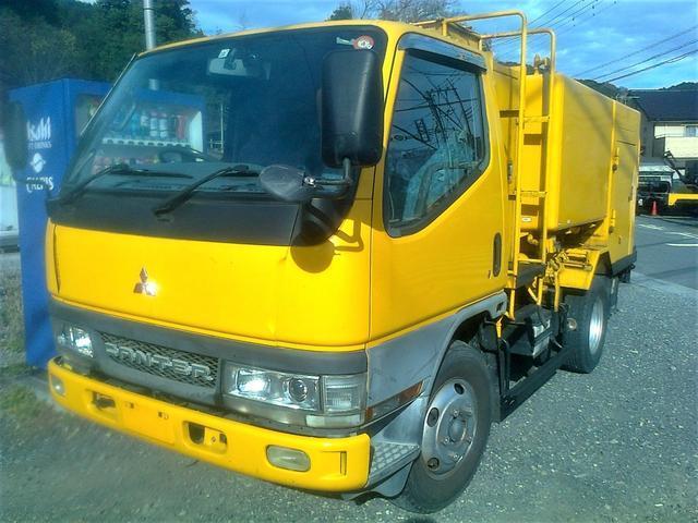 MITSUBISHI FUSO CANTER 