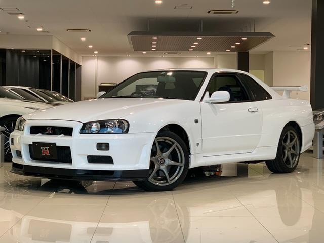 NISSAN SKYLINE 