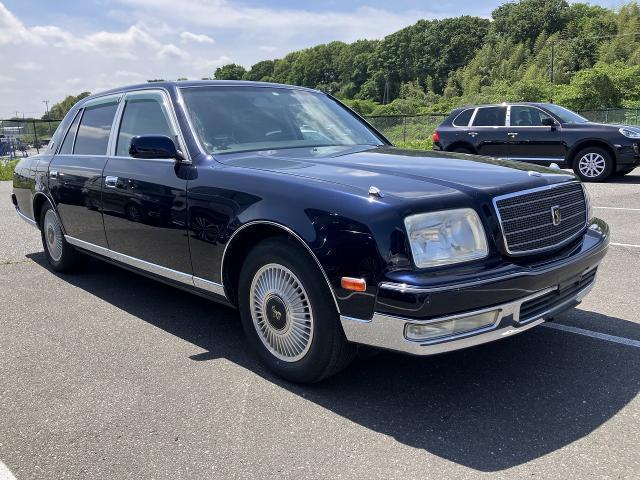 TOYOTA CENTURY 