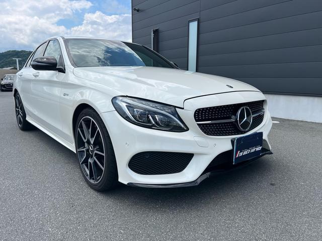 MERCEDES AMG C-CLASS 