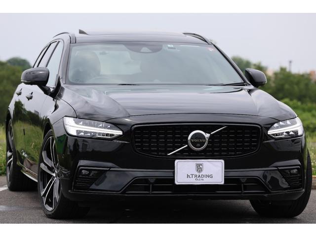 VOLVO V90 