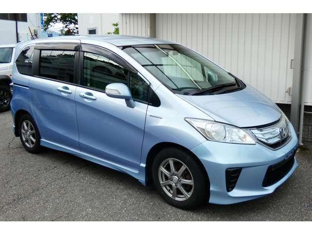 HONDA FREED HYBRID 