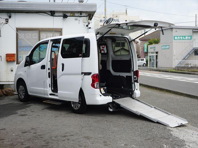 NISSAN NV200VANETTE WAGON 