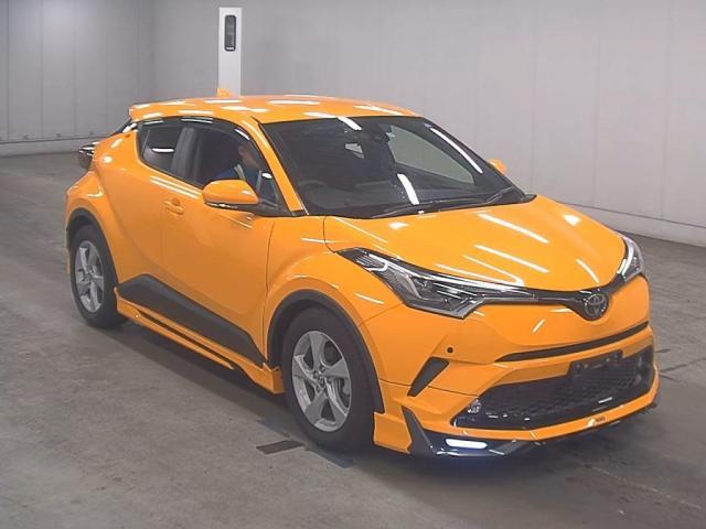 TOYOTA C-HR 