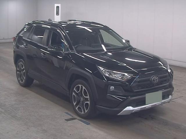 TOYOTA RAV4 