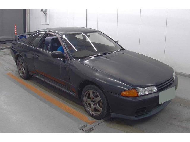 NISSAN SKYLINE 