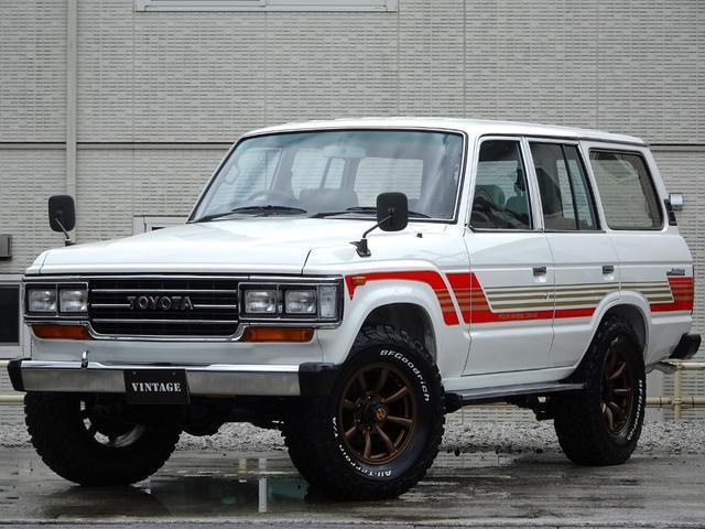 TOYOTA LAND CRUISER 60 