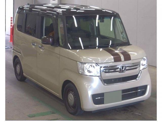 HONDA N-BOX 