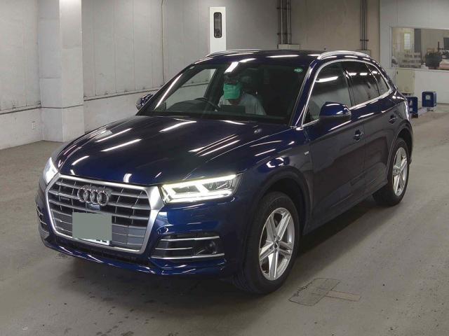 AUDI Q5 