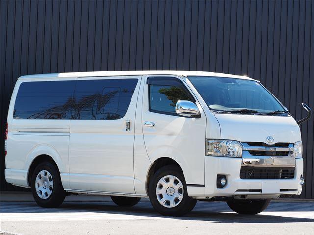 TOYOTA REGIUS ACE VAN 