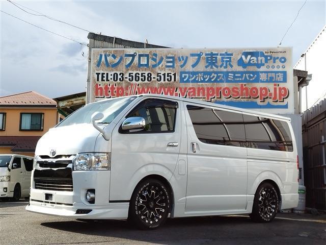 TOYOTA HIACE VAN 