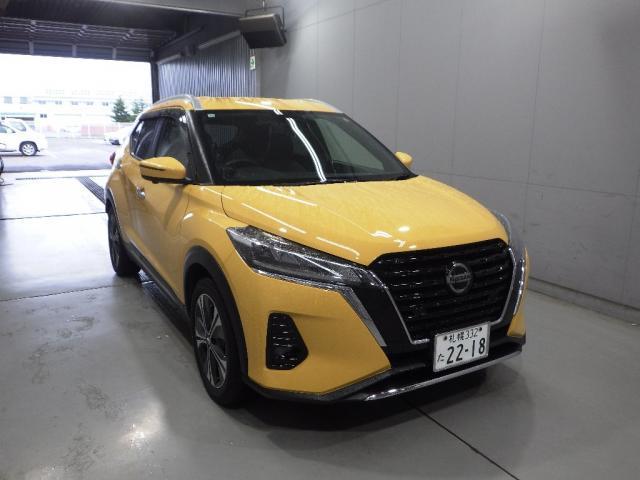 NISSAN KICKS 