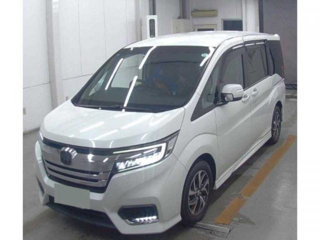 HONDA STEPWAGON SPADA 