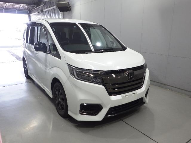 HONDA STEPWAGON SPADA 