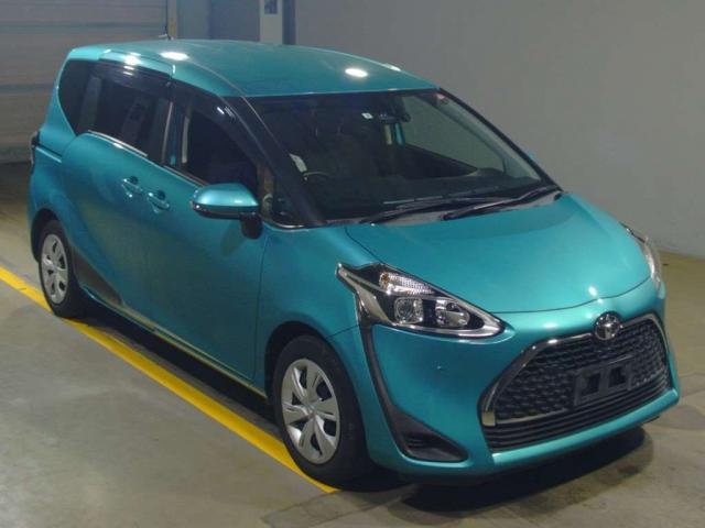 TOYOTA SIENTA 