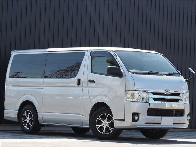 TOYOTA REGIUS ACE VAN 