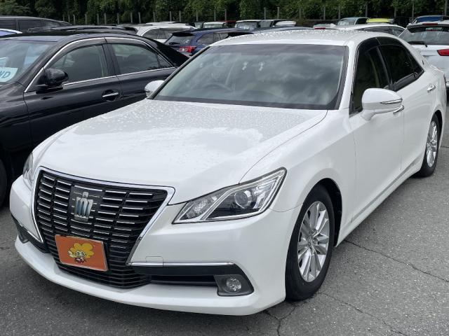 TOYOTA CROWN HYBRID 