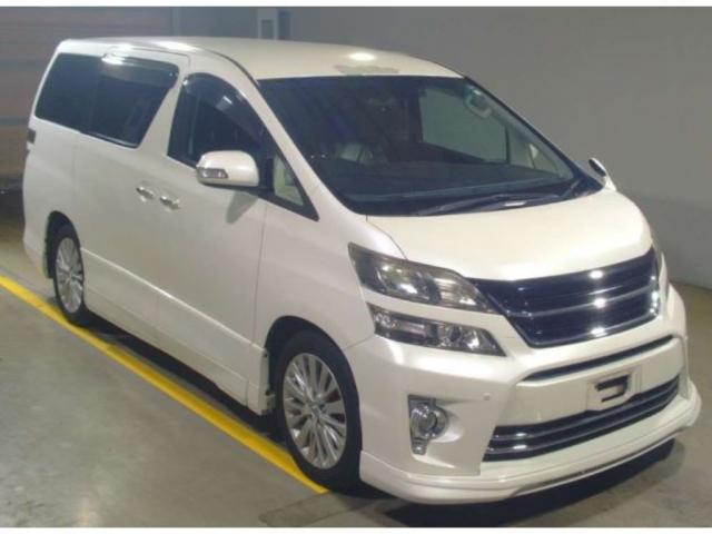 TOYOTA VELLFIRE 