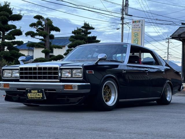 NISSAN LAUREL 